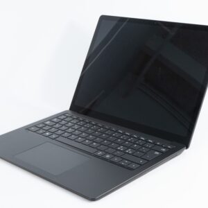 Microsoft Surface Laptop 4 Black | i7-1185G7 3.0GHz / 16GB RAM / 256GB NVMe | 13.5" 2256x1504 Touch / Grade A
